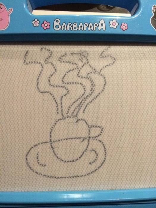 5_ar_pojke_kopp_kaffe.jpg